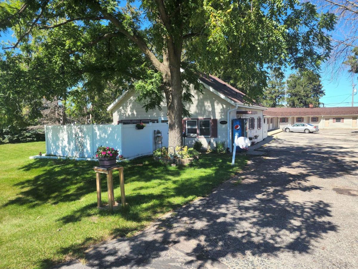 White Valley Motel Saint Charles Bagian luar foto