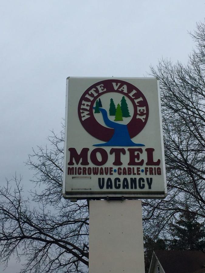 White Valley Motel Saint Charles Bagian luar foto