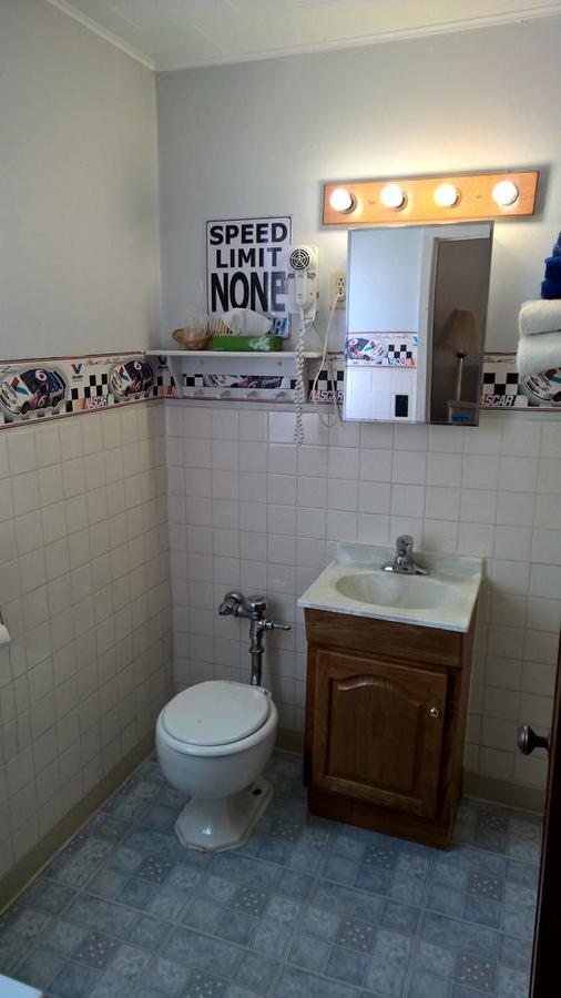 White Valley Motel Saint Charles Bagian luar foto